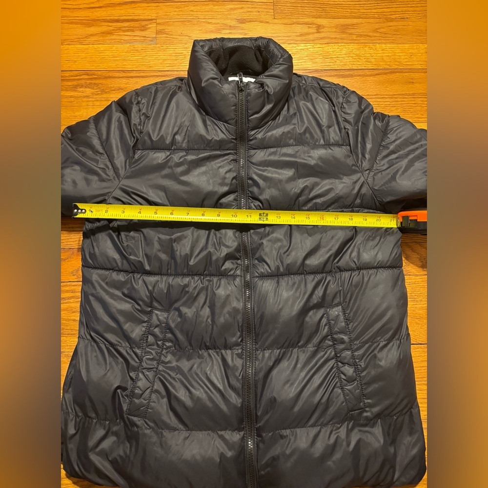 Old Navy Black Quilted Puffer Jacket - Picture 9 of 12